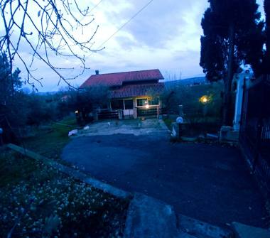 Casa indipendente in vendita a Collecorvino (Pescara)