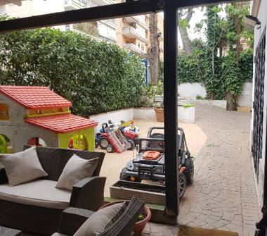 Trilocale in vendita a Roma, Zona Romanina, Via Seneca 47