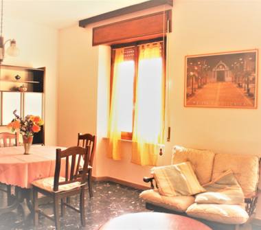 Affitto Appartamento Vacanze a Follonica (Grosseto), Via Roma 44