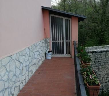 Casa indipendente in vendita a Vinchiaturo, Frazione Santa Maria Delle Macchie