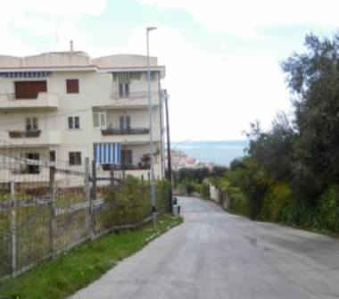 Bilocale in vendita a Rodi Garganico (Foggia)