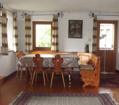 Affitto Appartamento Vacanze a Comelico Superiore, Frazione Padola, Via Torrente Padola 5