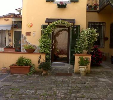 Porzione di casa in vendita a Serravalle Pistoiese, Frazione Cantagrillo