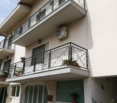 Villetta a schiera in vendita a San Giovanni Teatino, Frazione Sambuceto, Via Michetti 8