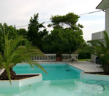 Trilocale in vendita a San Costanzo, Frazione Stacciola