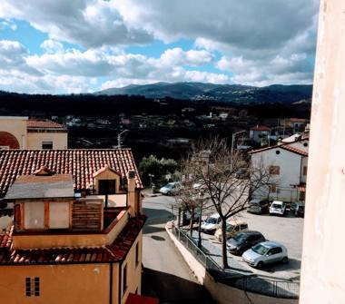 Appartamento in vendita a Cosenza, Frazione Donnici Inferiore