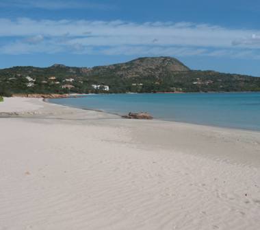 Affitto Appartamento Vacanze a Olbia, Frazione Porto Istana, Via Arcobaleno 3