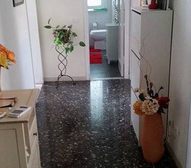 Trilocale in vendita a Livorno, Zona Colline