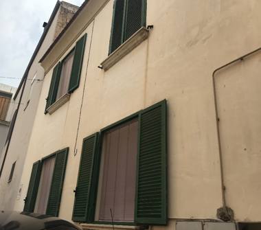 Palazzo/Stabile in vendita a Maddaloni (Caserta)