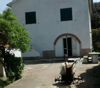 Villa in vendita a Rodi Garganico (Foggia)