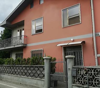 Casa indipendente in vendita a Moncalieri (Torino)