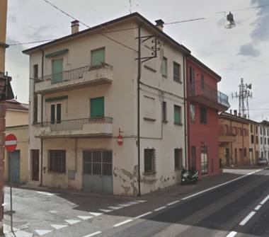 Casa indipendente in vendita a Massa Lombarda (Ravenna)