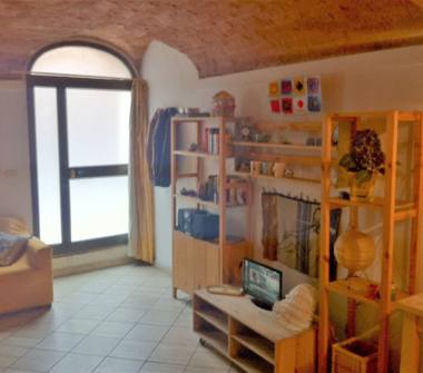 Magazzino in vendita a Siena, Frazione Costalpino