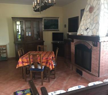 Villa in vendita a Castel Volturno, Frazione Pineta Grande