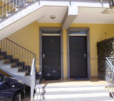 Trilocale in vendita a Misterbianco, Frazione Lineri