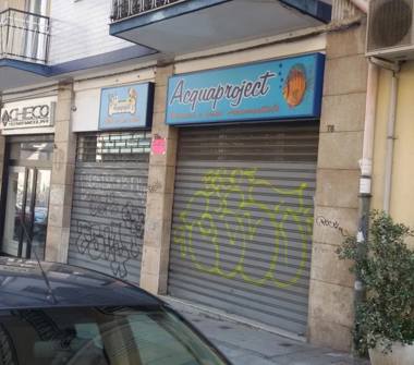 Negozio in affitto a Bari, Zona Carrassi