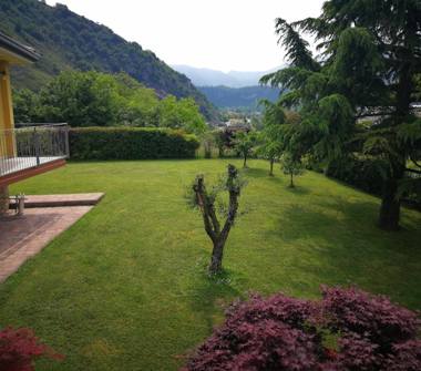 Villa in vendita a Sabbio Chiese (Brescia)