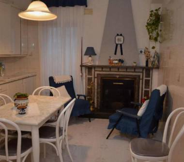 Appartamento in vendita a Sapri (Salerno)