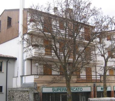 Quadrilocale in affitto a Rocca di Mezzo, Frazione Rovere