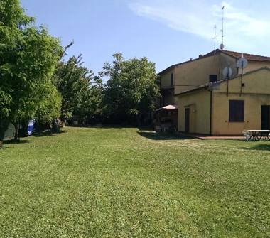 Offerta Vacanze Agriturismo a Castagneto Carducci, Frazione Bolgheri, Via Santa Maddalena 172/b