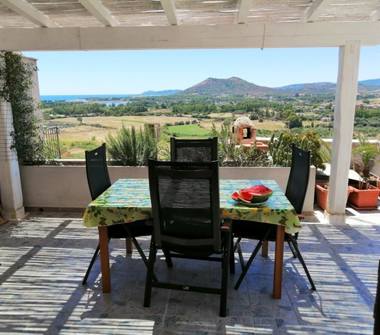 Affitto Appartamento Vacanze a Posada (Nuoro), Via Eleonora D'arborea 8