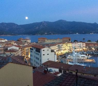 Appartamento in vendita a Portoferraio (Livorno)