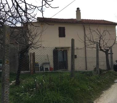 Casa indipendente in vendita a Montemarciano (Ancona)