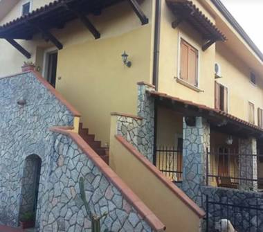 Villetta a schiera in vendita a Cerisano (Cosenza)