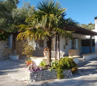 Affitto Rustico/Casale Vacanze a Vieste (Foggia)