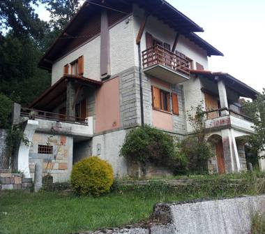 Villa in vendita a Rezzoaglio, Frazione Ertola