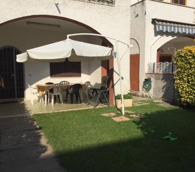 Affitto Villetta a schiera Vacanze a Ardea, Frazione Tor San Lorenzo Lido