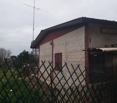 Casa indipendente in vendita a Nettuno (Roma)