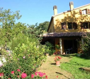 Porzione di casa in vendita a Mombaroccio (Pesaro e Urbino)