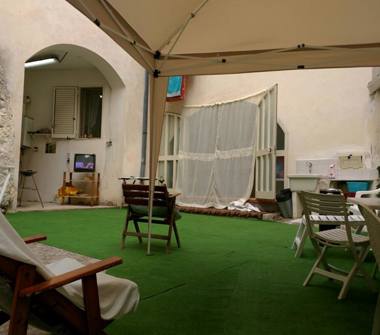 Rustico/Casale in vendita a Sessa Aurunca, Frazione Tuoro