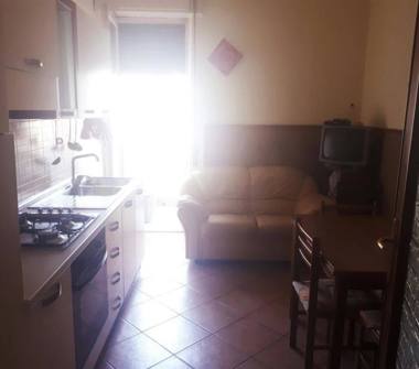 Affitto Stanza Doppia a Napoli, Zona Fuorigrotta