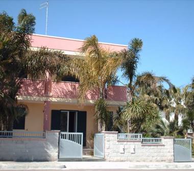 Affitto Villetta a schiera Vacanze a Melendugno, Frazione Torre Dell'orso