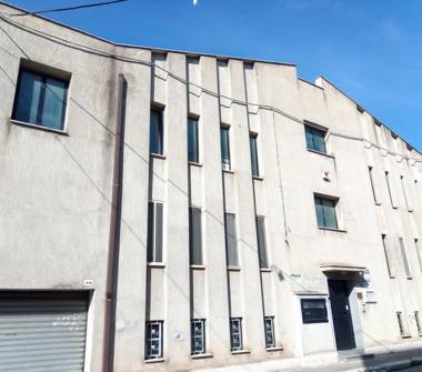Palazzo/Stabile in vendita a Sannicandro di Bari (Bari)