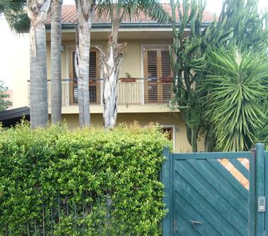 Villa in vendita a Aci Sant'Antonio (Catania)