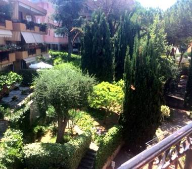 Trilocale in vendita a Bordighera (Imperia)