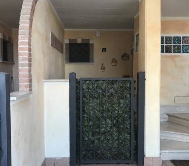 Trilocale in vendita a Guidonia Montecelio, Frazione Villanova