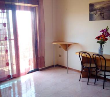 Monolocale in vendita a Pomezia (Roma)