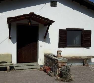 Casa indipendente in vendita a Montereale, Frazione Colleverrico