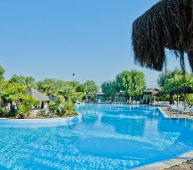 Offerta Vacanze Villaggio turistico a Manfredonia, Frazione Ippocampo, Via delle Folaghe 12