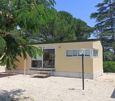 Affitto Bungalow Vacanze a Lizzano (Taranto), SP124 180