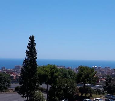 Trilocale in vendita a Catania, Zona Canalicchio