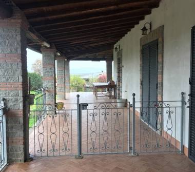 Villa in vendita a Monterosi (Viterbo)
