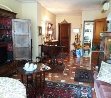 Trilocale in vendita a Gazzaniga (Bergamo)