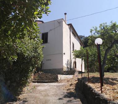 Affitto Rustico/Casale Vacanze a Pisciotta (Salerno)