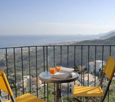 Affitto Villa Vacanze a Pietra Ligure, Frazione Ranzi