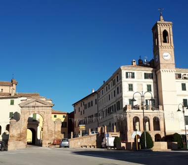 Altro in vendita a Morro d'Alba (Ancona)